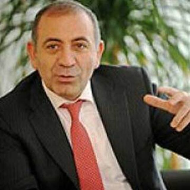 Tekin 'bomba' benzetmesini eleştirdi