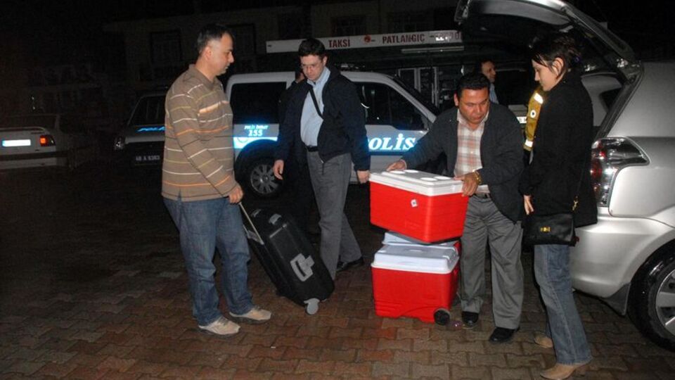 Kızının organlarını bağışlayan babadan ağlatan istek