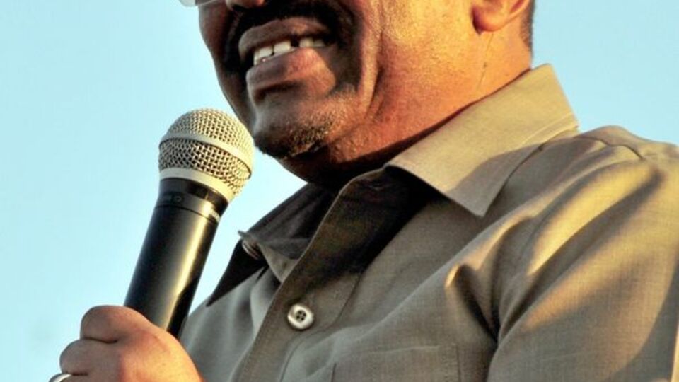 El Beşir: Darfur sorunu benim sorumluluğum