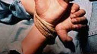 Rus kadına önce işkence ettiler sonra...