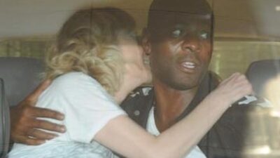 Nouma'yı oğlu gibi seviyor