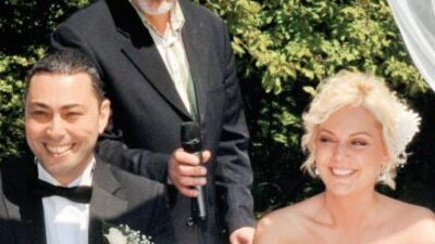 Kayahan'ın kızı Beste üçüncü kez evlendi