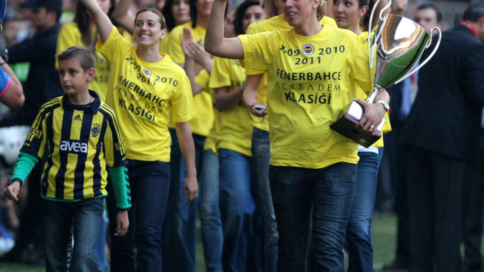 Melekler sahada!