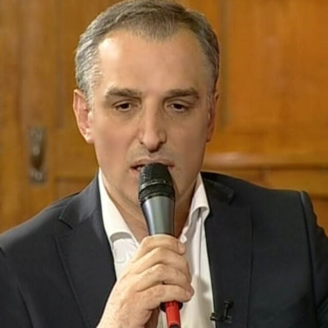 Bu kez manşet atmadı sesiyle mest etti