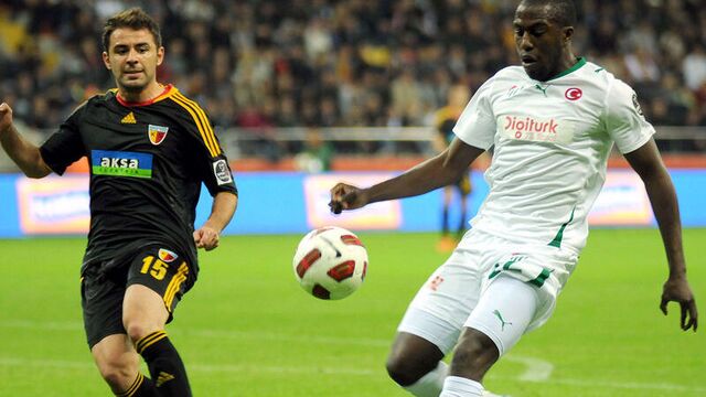 Altidore ve Adu'ya davet!