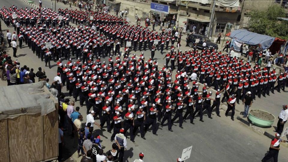 Bağdat'ta onbinlerce Sadr taraftarı gösteri yaptı