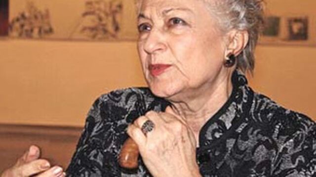 Leyla Erbil'e 'Saygı Ödülü'