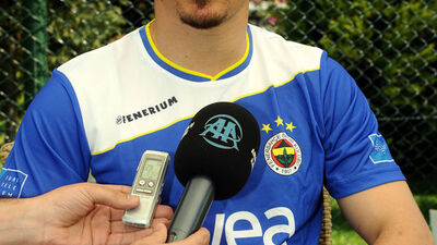 Hava trafik kontrolörleri Fenerbahçe'yi böyle kutladı