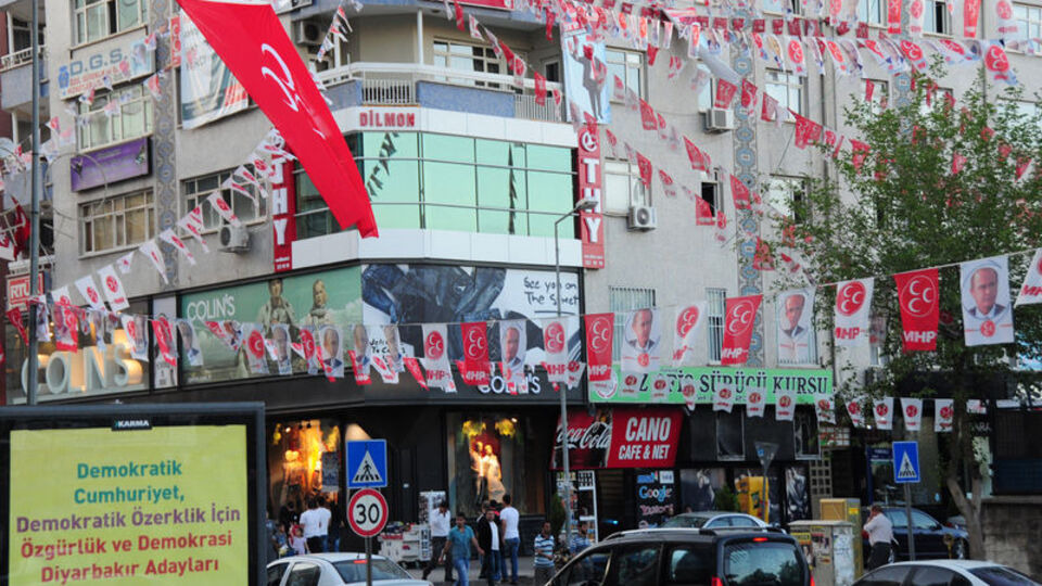 Diyarbakır'da 16 yıl sonra MHP mitingi