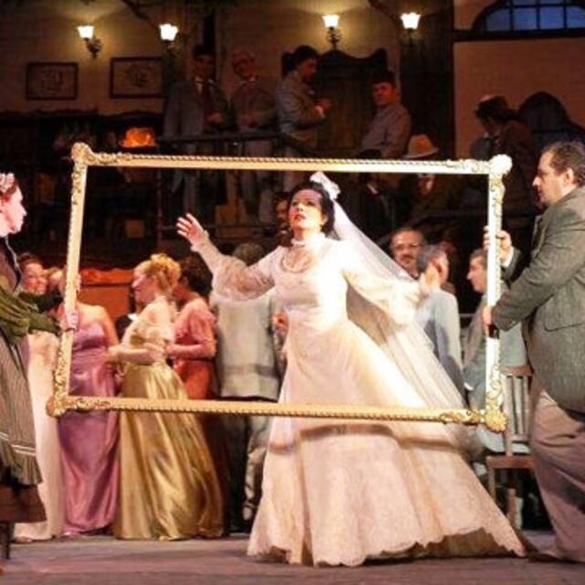 Opera halka inecek