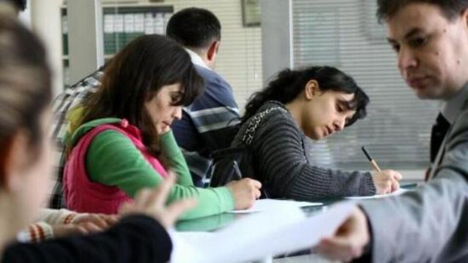 Sözleşmeli memura yeni bir hak!