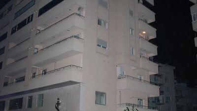 Emekli profesör intihar etti!