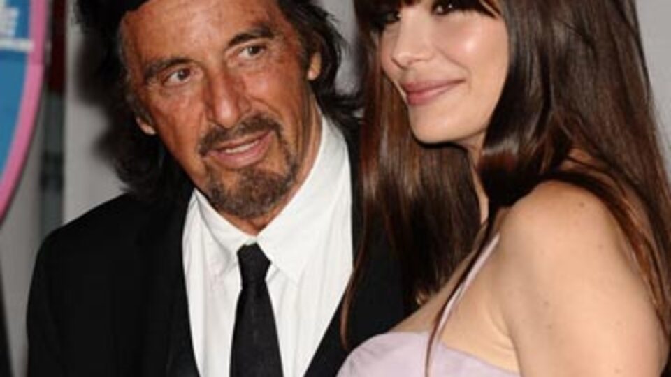 Al Pacino'nun gençlik iksiri 30'luk sevgili