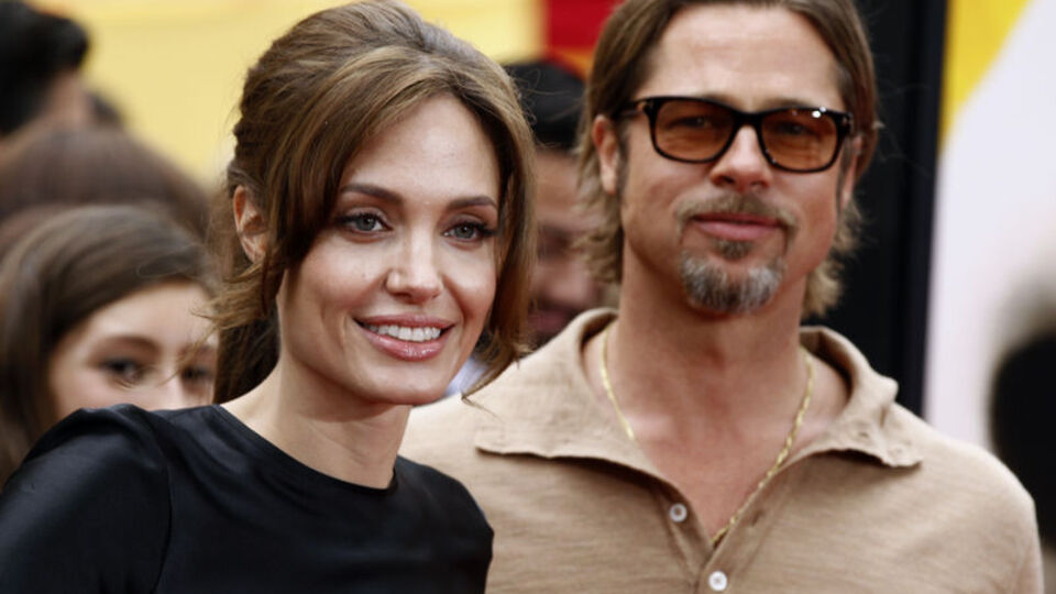 Angelina Jolie, Cuma'ya geliyor
