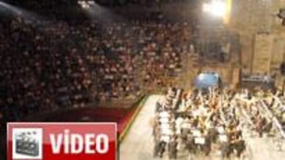 Aspendos'ta müzik ziyafeti