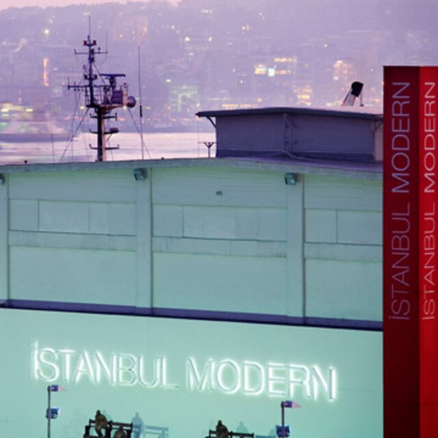 Financial Times'tan İstanbul Modern'e övgü