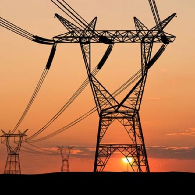 Elektrik dağıtımı yılan hikayesine döndü!