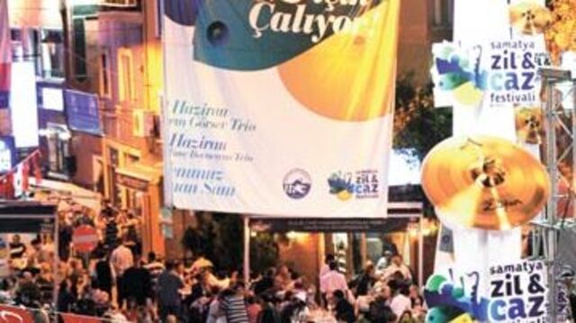 Samatya'da zil ve caz