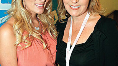 'Porno kralı'nın kızı yayın yönetmenini elle taciz etti