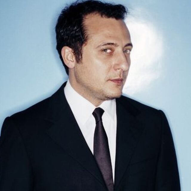Yiğit Özşener sağ gösterip sol vuracak!