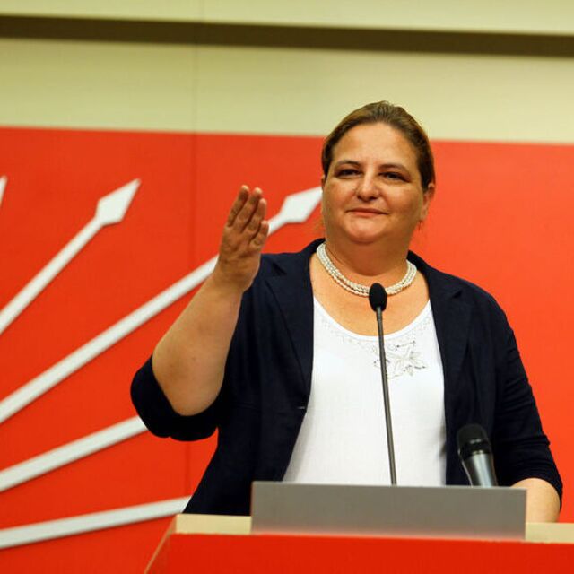 "Başbakan bir an önce özür dilesin"