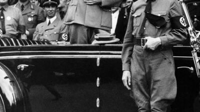 Hitler'in yardımcısının mezarı açıldı