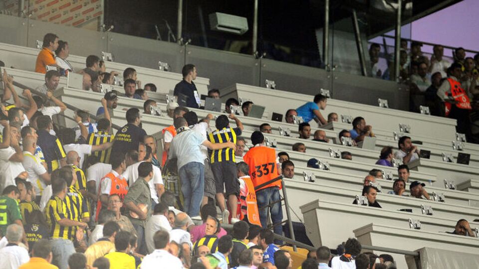 Polis-Fener arasında yüksek gerilim!