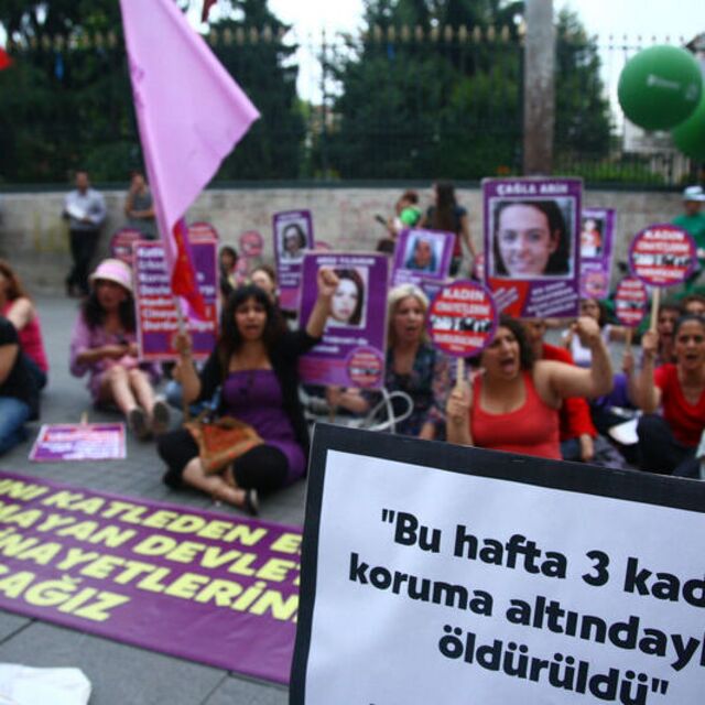 Kadın cinayetlerine karşı büyük yürüyüş!