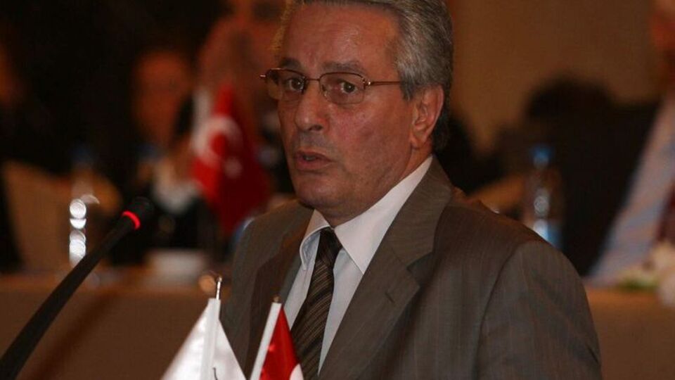 "Hocamızın arkasındayız!"