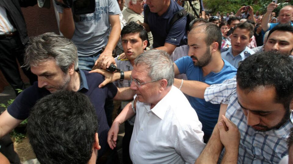 Yıldırım'ın avukatları belgeleri istedi!