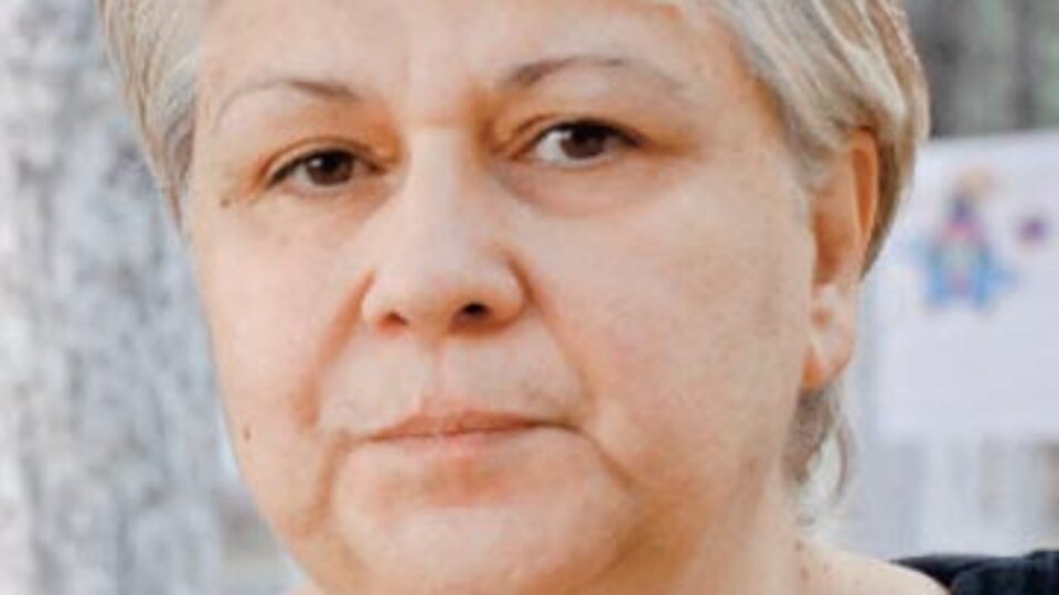 Küçük Karaböcek iki ablasını şikâyet etti