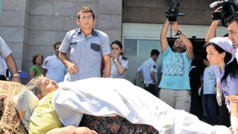 Obez hastaya özel ambulans!