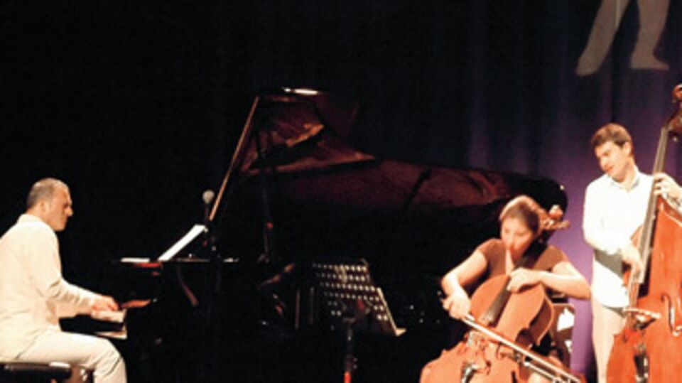 Dubrovnik ve Marciac Jazz'da Görsev rüzgârı