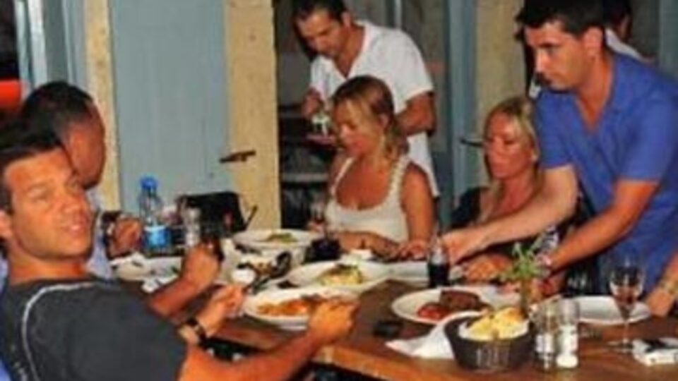 "Bunlara gülüyoruz"