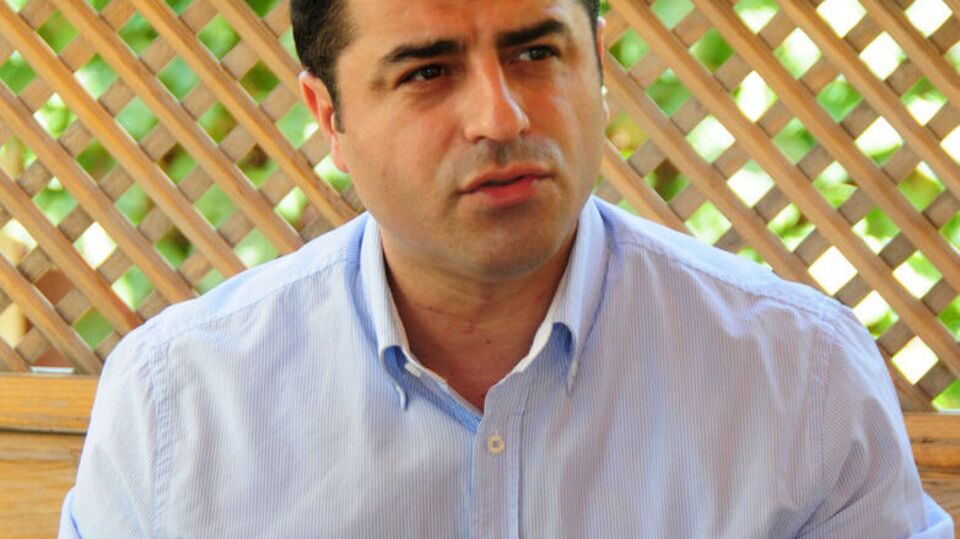 Demirtaş'tan Yıldız'a eleştiri, Arda'ya övgü