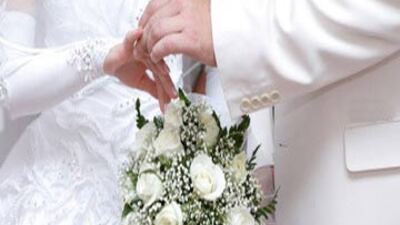 Düğün masrafları için kurye olmuş!