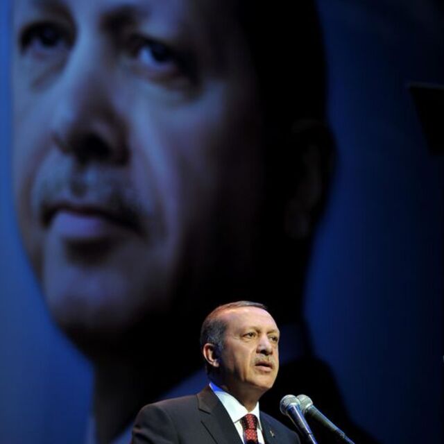 Laiklik ateizm değil, korkmayın!