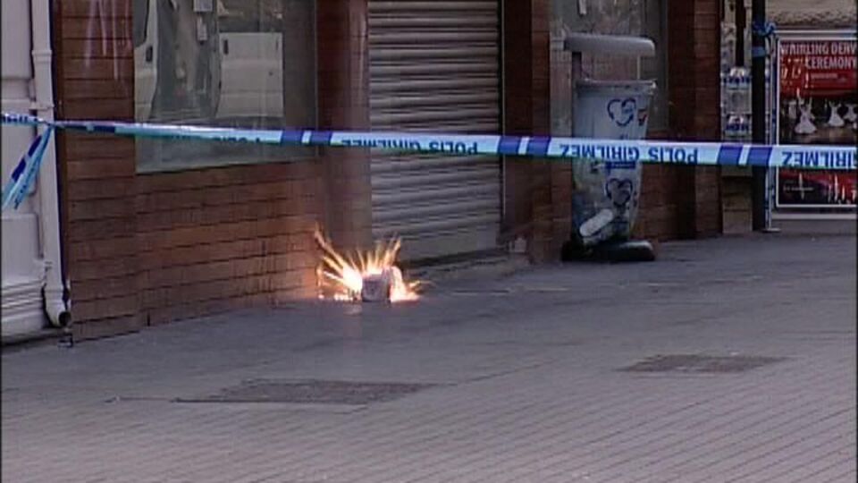 İstiklal Caddesi'nde bomba paniği