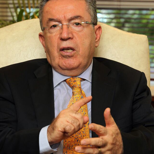 YÖK askerliğe ABD modeli önerdi!