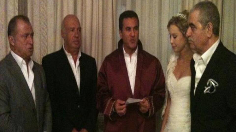 İbrahim Tatlıses evlendi!