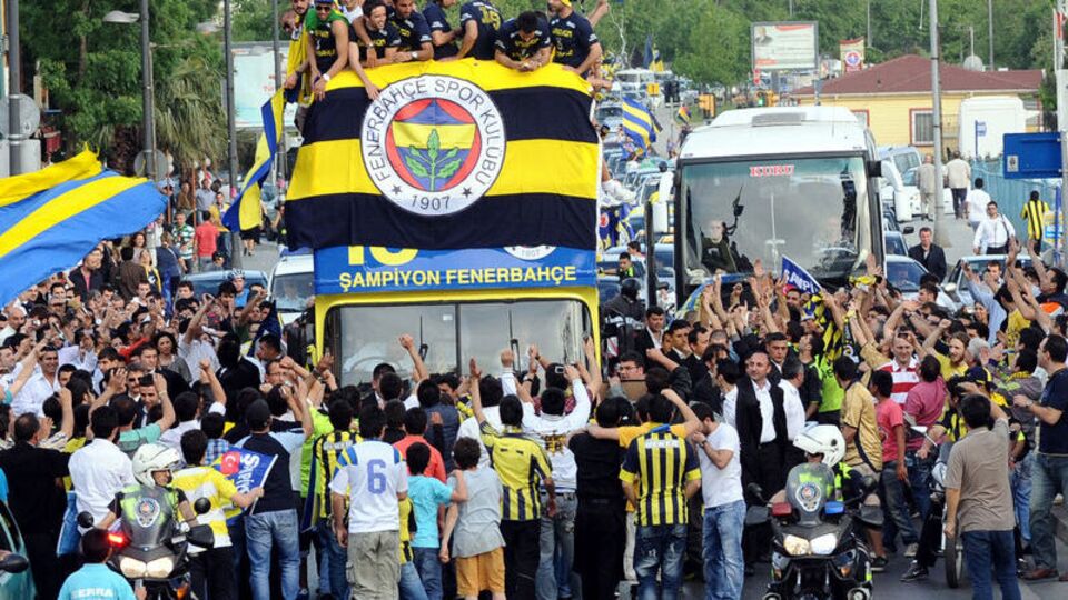 Fener taraftarına kavuşuyor!
