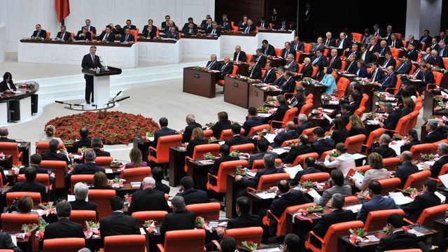 TBMM 1982 Anayasası için üç kez uzlaşma komisyonu kurdu!
