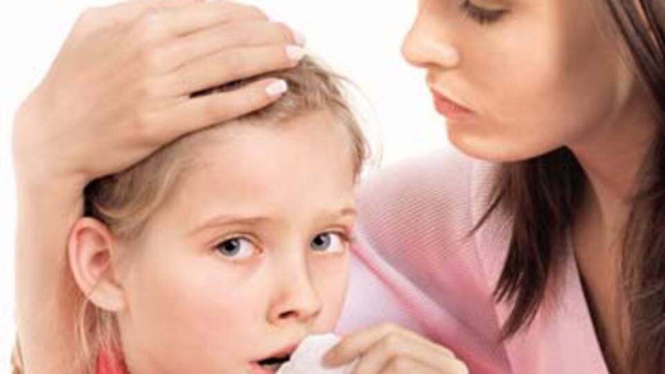 Boğulma benzeri öksürük nöbetleriyle geliyor