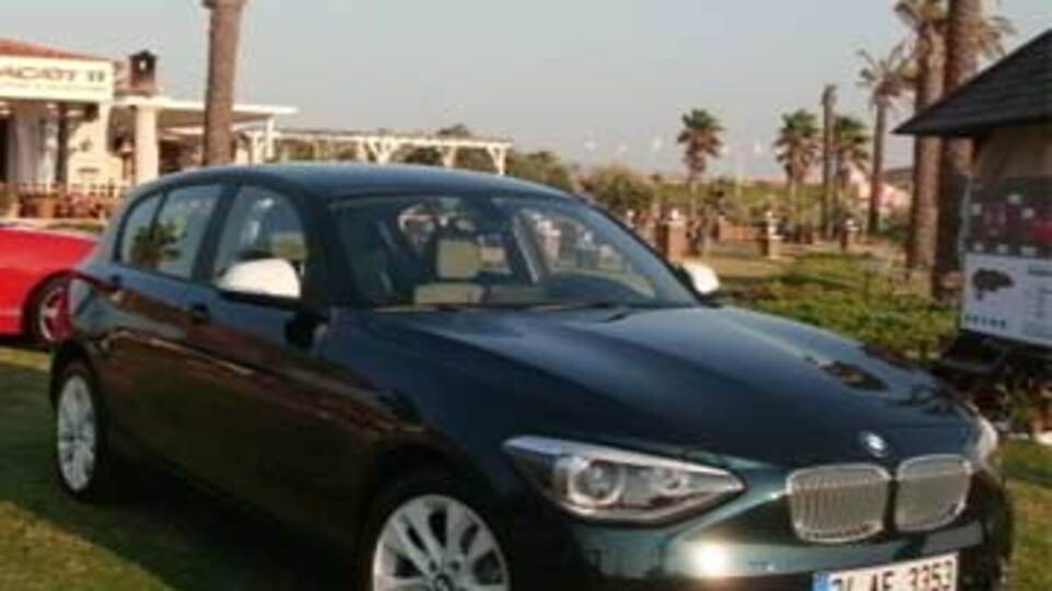 BMW 1 serisi yenilendi