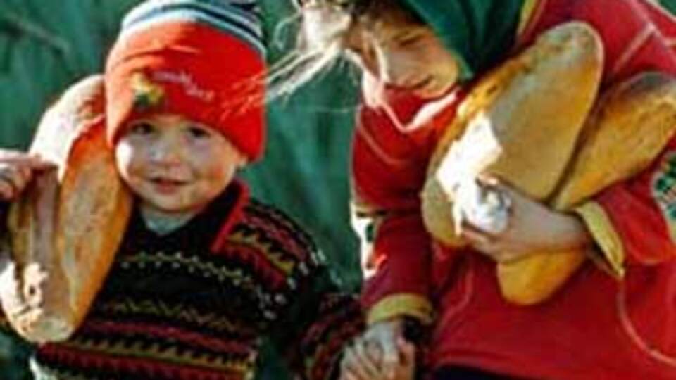 'Maaşlar şeker gibi eriyor'