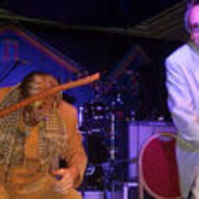 Bağlama ile blues gösterisi!