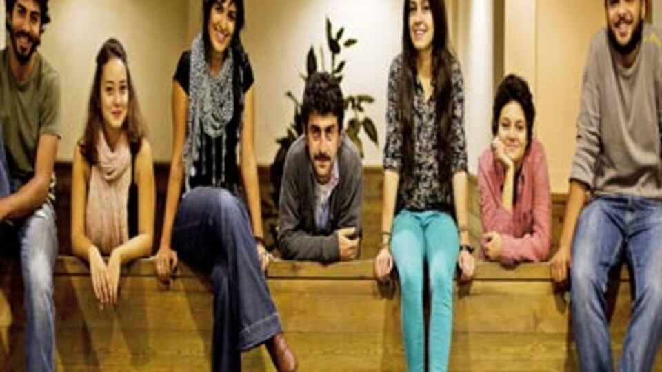 Bir adaya düşelim diyorum Mahmut!