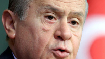 "AKP hükümeti, polisi bölücü terörün hedef tahtası yaptı"