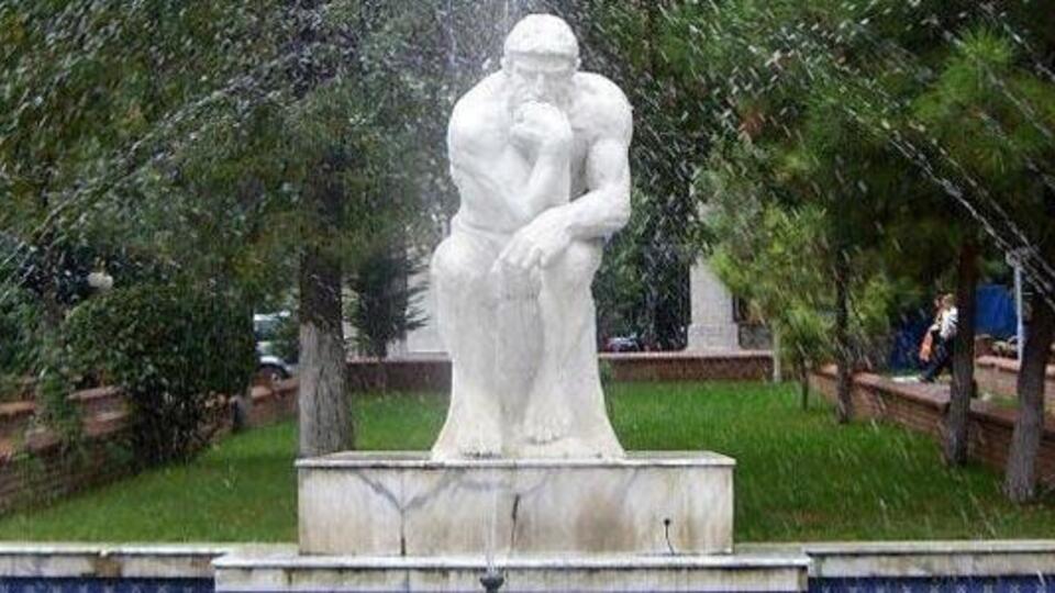 Akıl hastaneleri kapatılabilir mi?