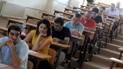 Sınav soruları sendikanın deneme kitapçığından çıktı!